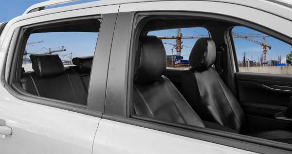 Autositzbezüge passend für VW Amarok ab 2022 – Kunstleder