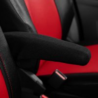 Autositzbezüge passend für VW T7 Transporter ab 2025 – Kunstleder MA RED – roter Mittelteil