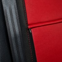 Autositzbezüge passend für Ford Tourneo Custom ab 2024 – Kunstleder MA RED – roter Mittelteil